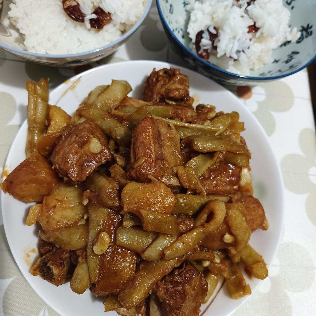 芸豆土豆炖排骨