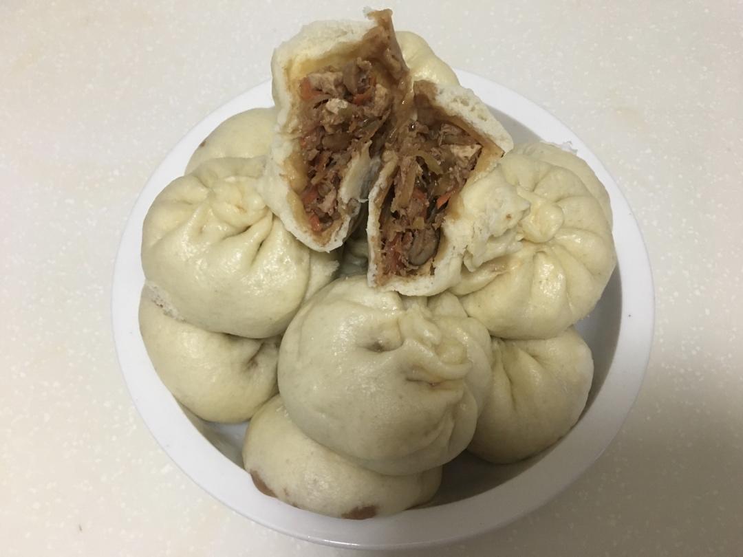 一出笼就抢光的青萝卜丝肉包