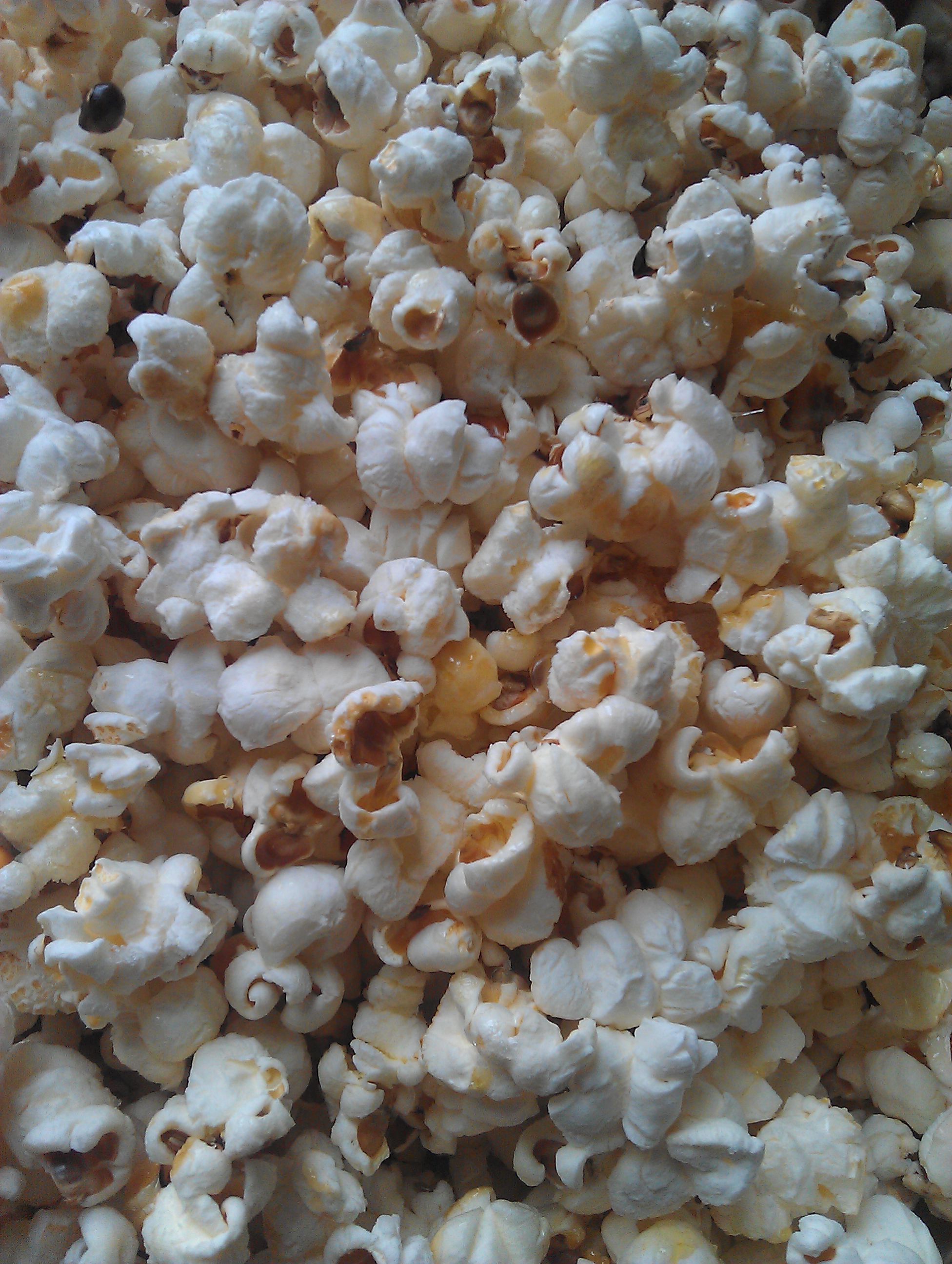 甜咖啡-1做的锅爆玉米花