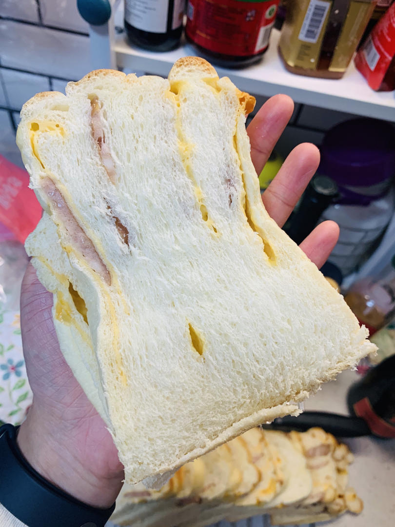 培根奶酪芝士吐司