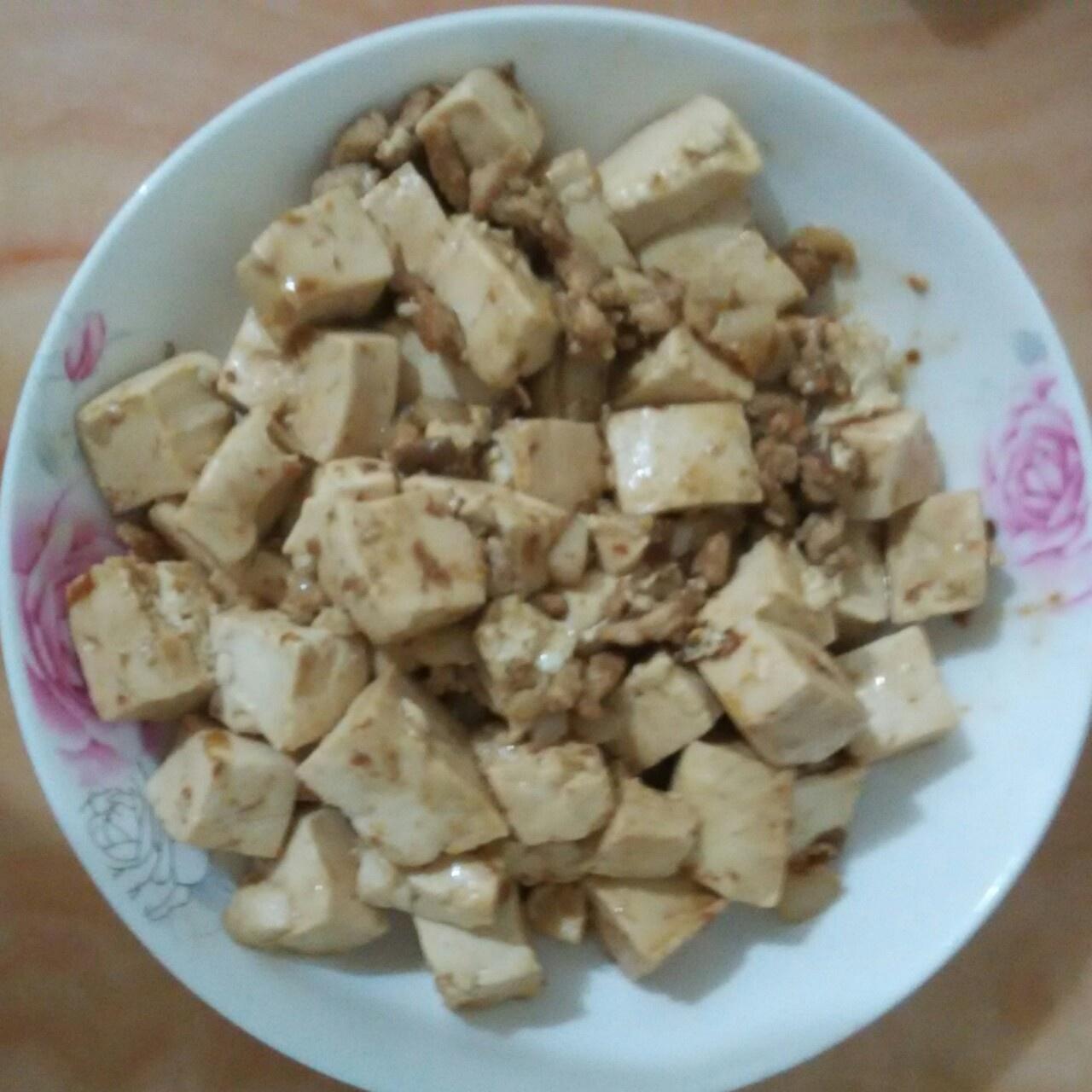 豆腐炒肉的做法