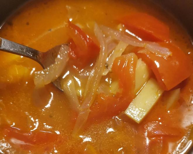 洋葱番茄土豆汤的做法