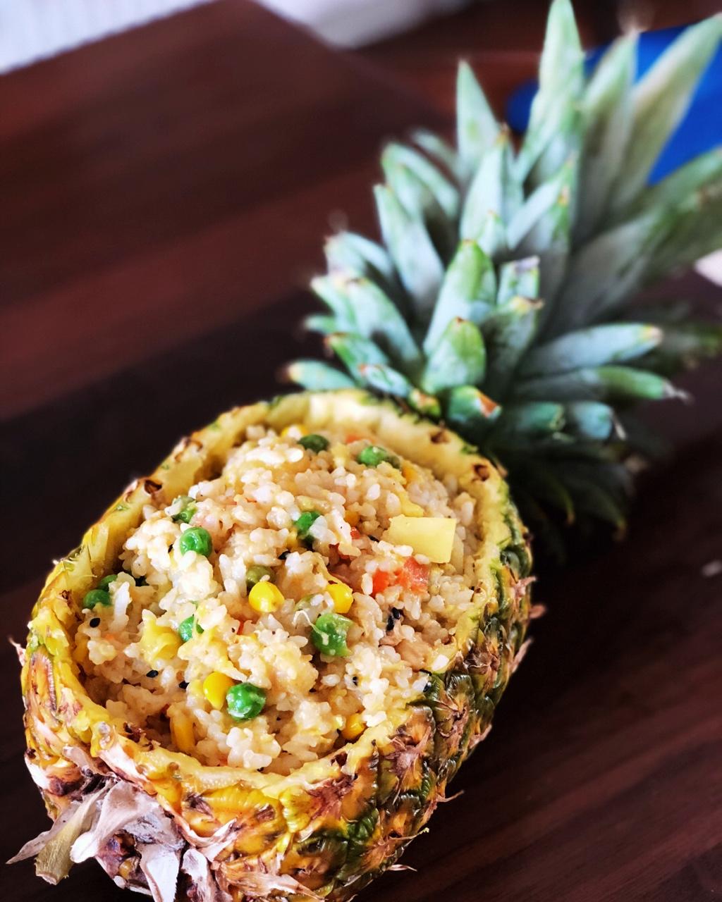 二两勺子做的泰式海鲜菠萝饭