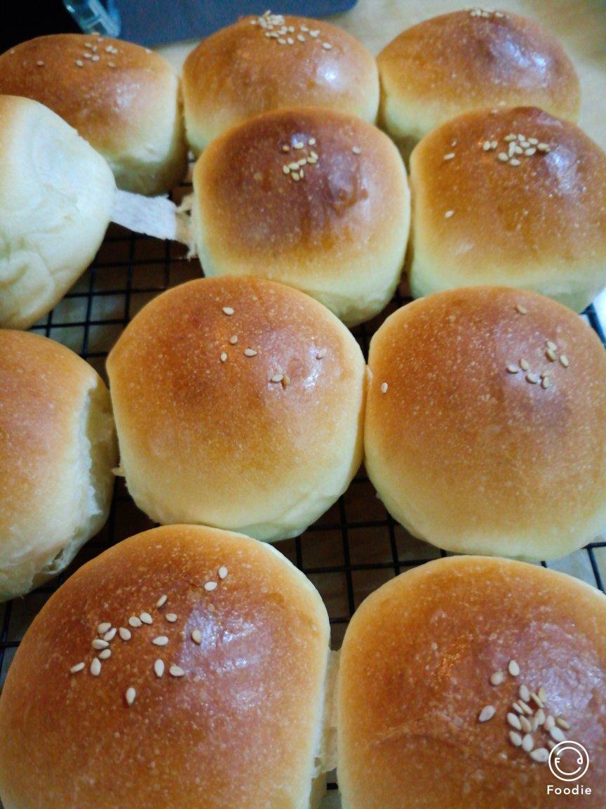 一次性发酵鲜奶油小面包