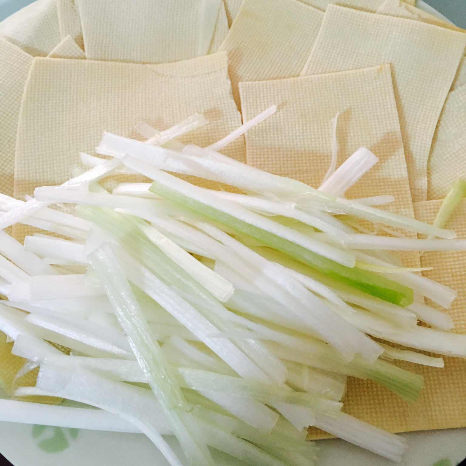 老丁的私房菜-京酱肉丝