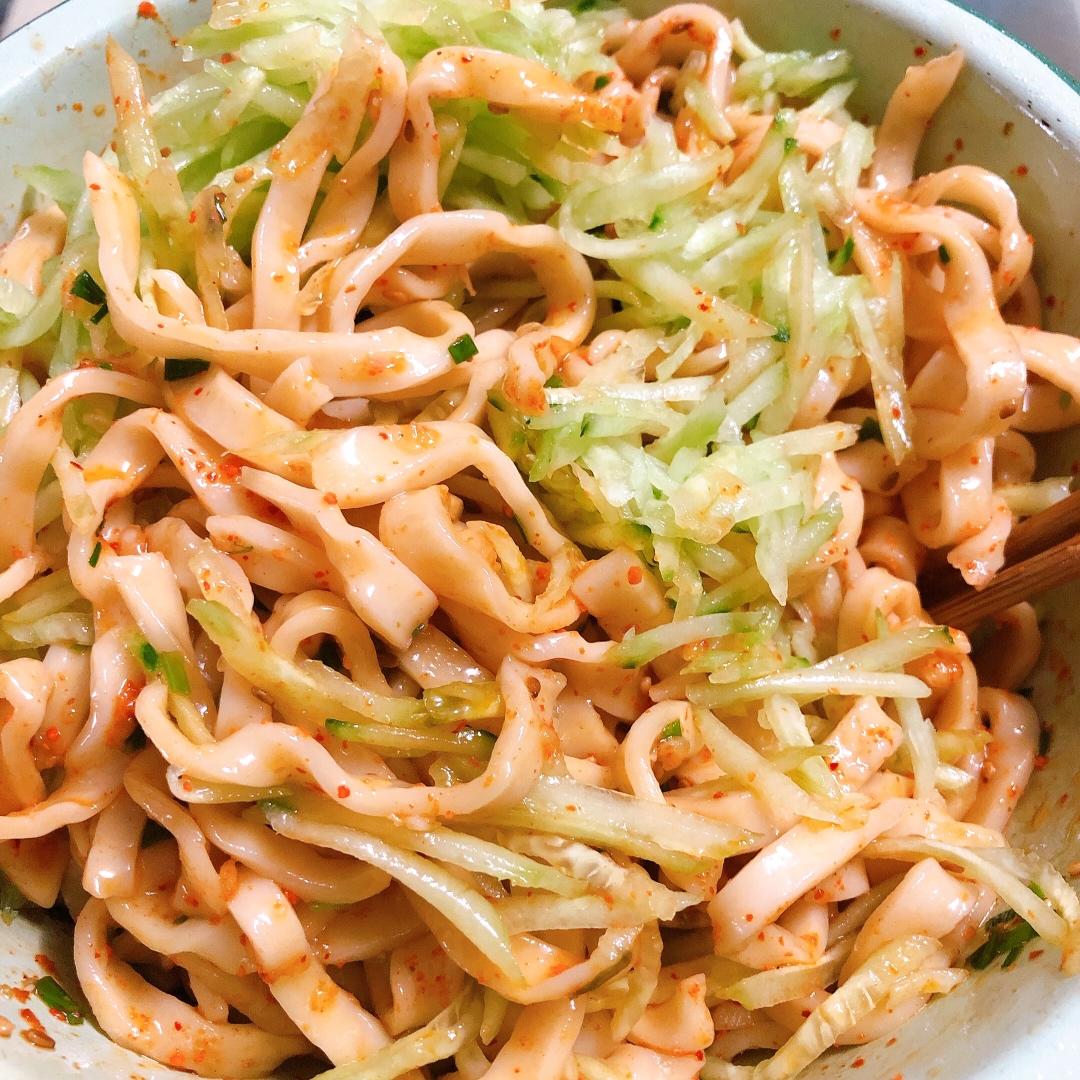 十分钟就能吃上的超简单油泼面