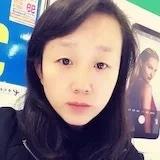 鲍鲍嘴角上扬