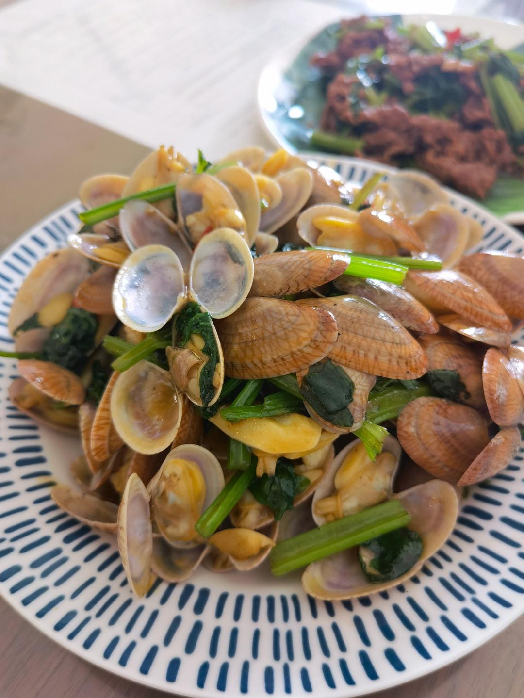 5分钟快手菜❗️秒杀路边摊爆炒花甲～好吃到爆