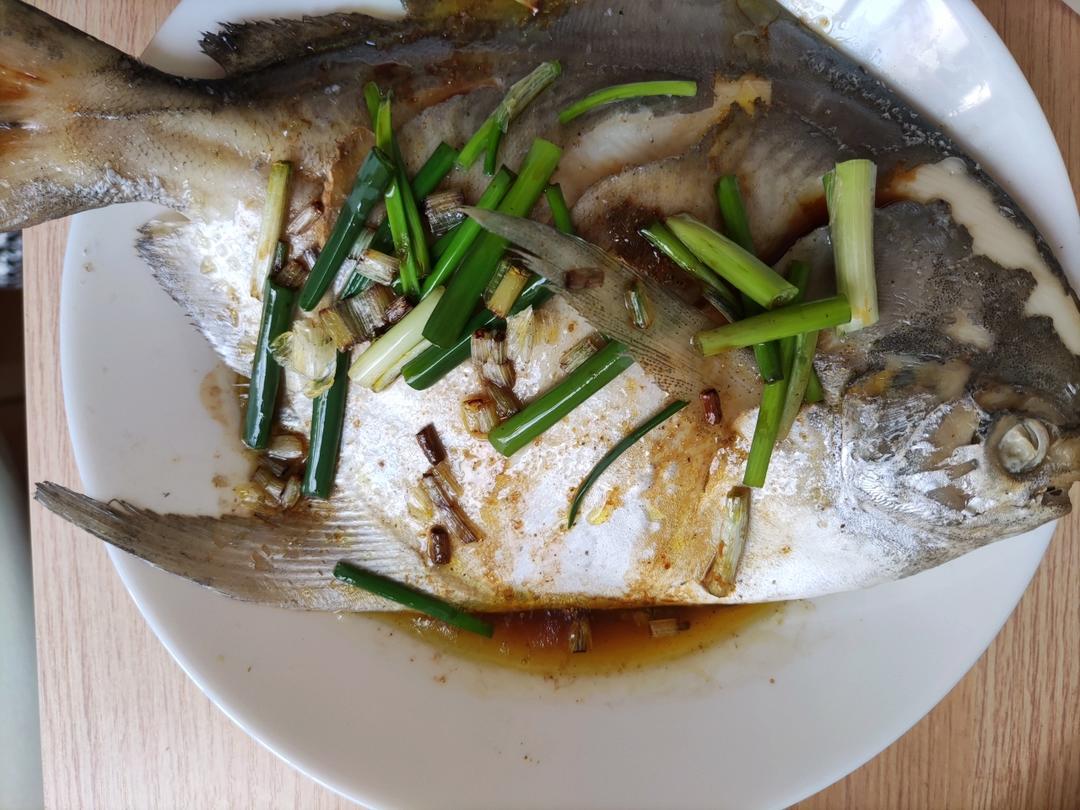 【清蒸鱼】超快速，10分钟搞定，靠它虏获老公的胃