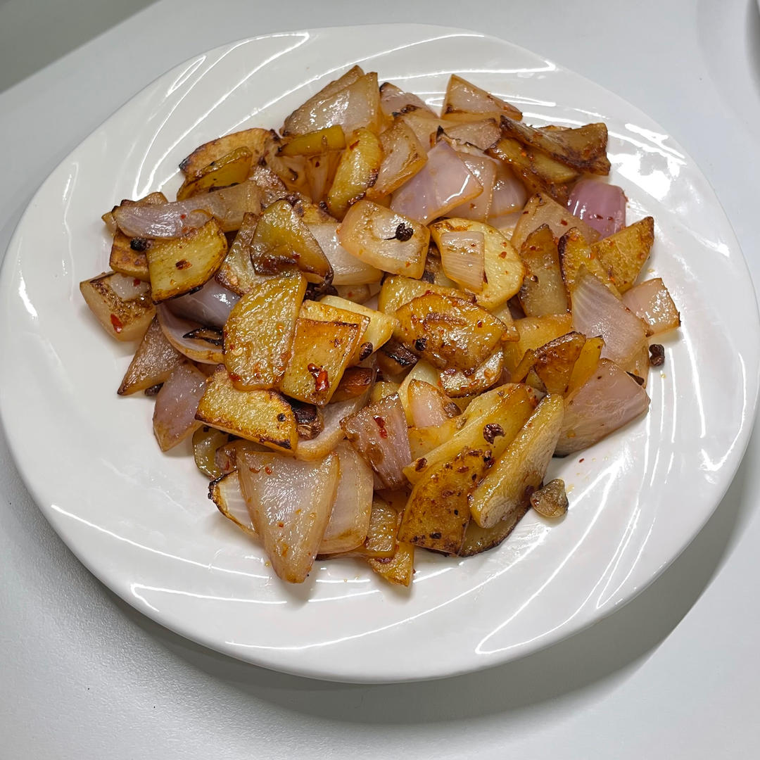 孜然洋葱炒土豆