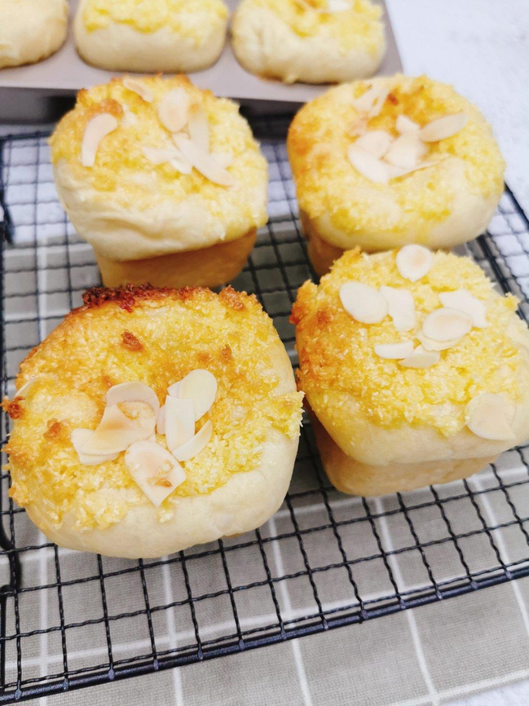 超柔软椰香奶酪包