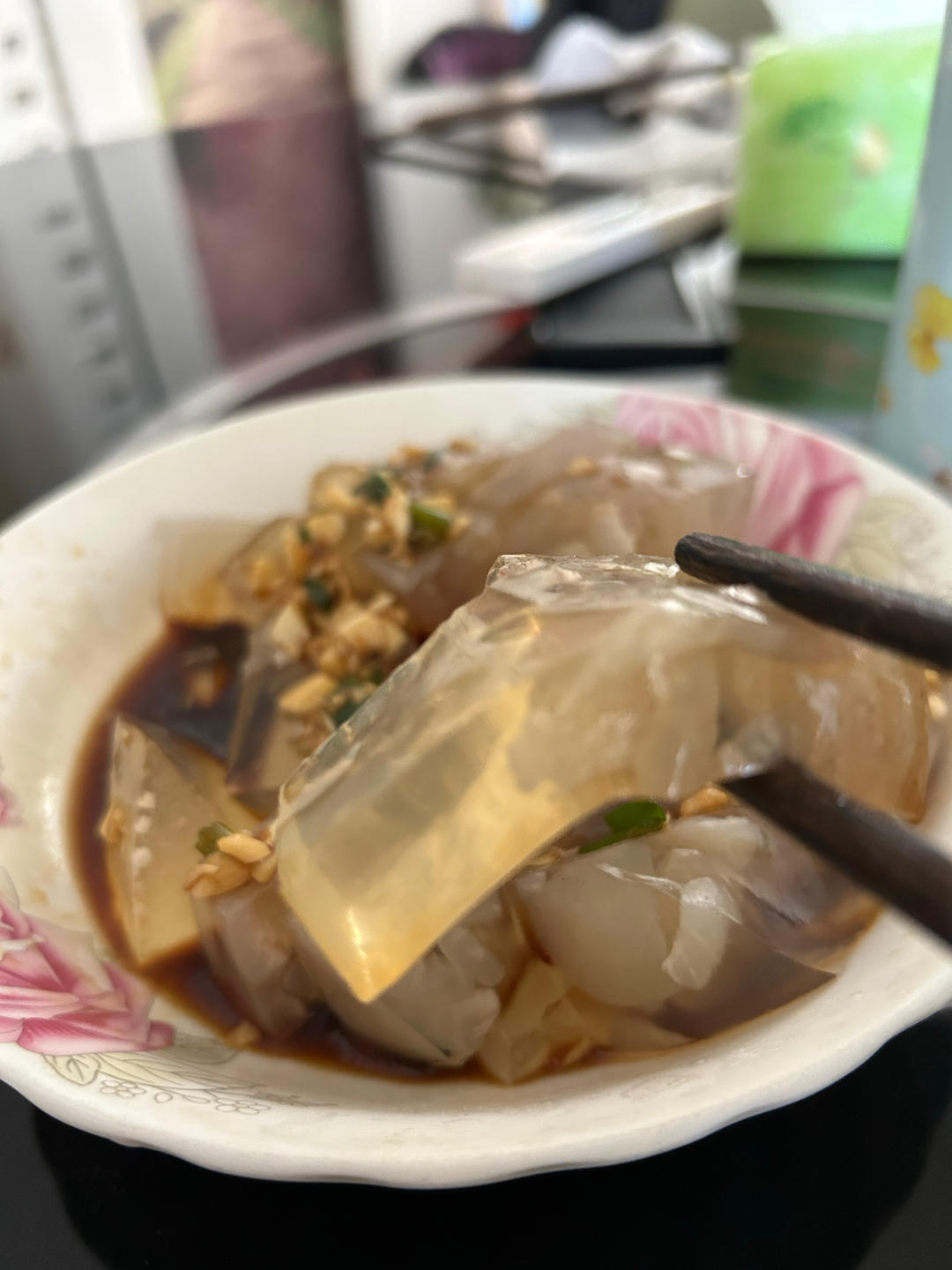 简单好看又好吃的水晶猪皮冻