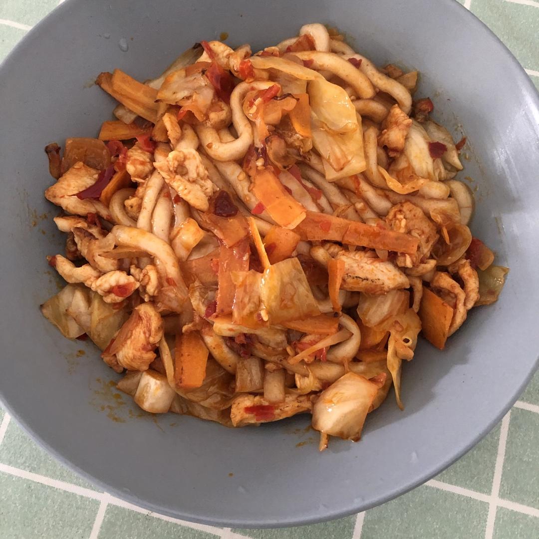 比路边摊好吃百倍的火腿炒土豆粉