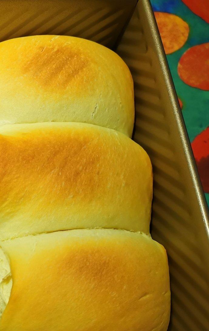 升级版奶香手撕吐司