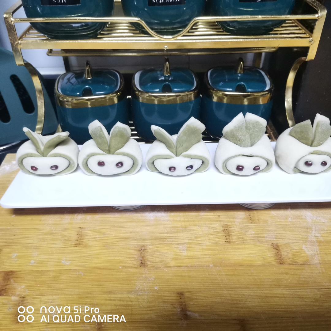 香肠兔子馒头卷