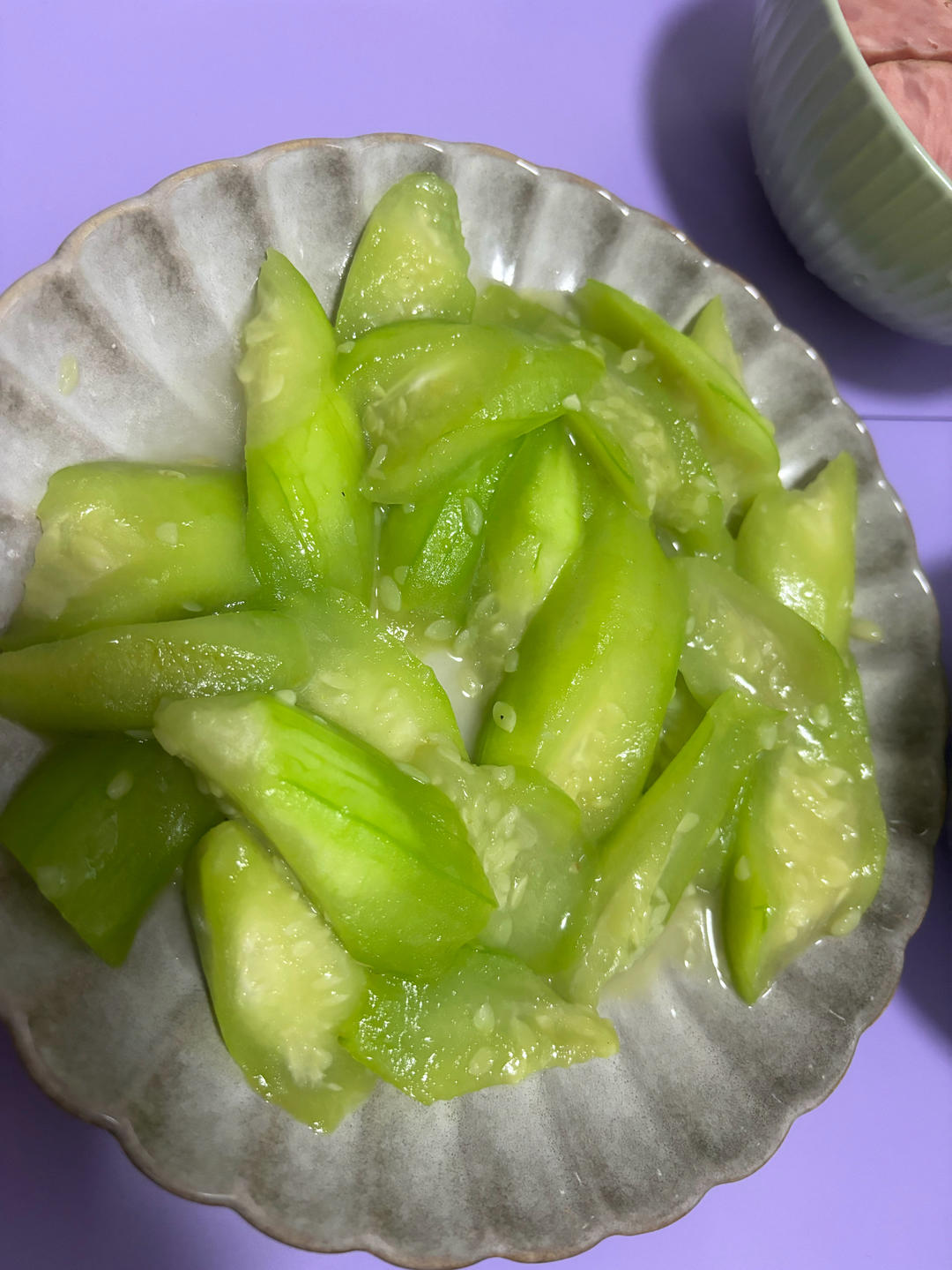 素炒丝瓜|这样做绝了！简单又好吃！
