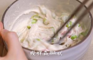 复刻《侠饭》之沙丁鱼罐头和冻炸毛豆鱼糕的做法 步骤6