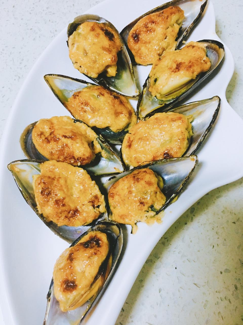 小咩2e63做的焗烤青口贝