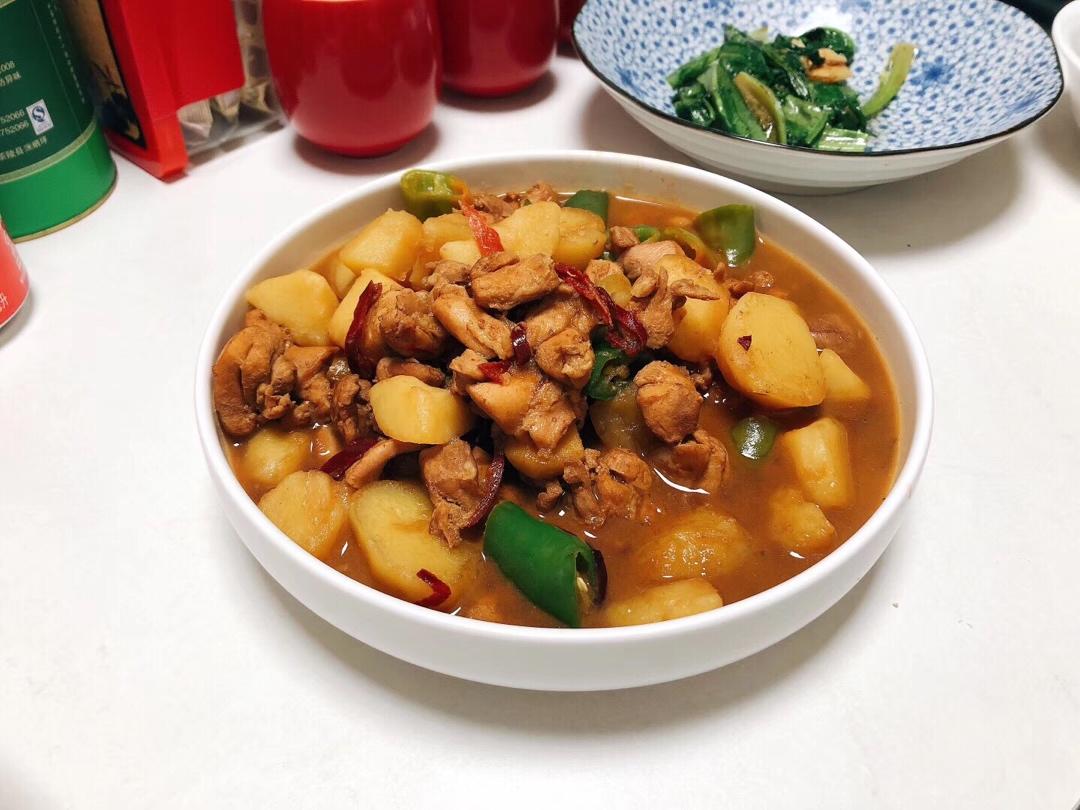 土豆炖鸡翅,翅根,翅中,鸡腿,鸡块…总之可以炖一切(电饭煲版)