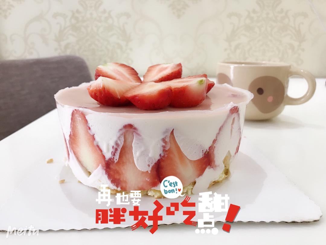 【视频】草莓慕斯蛋糕～抓住草莓季的尾巴