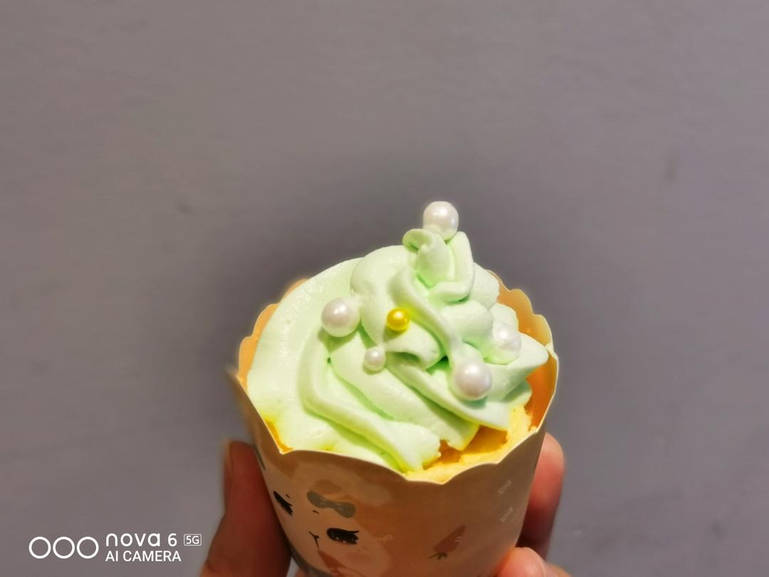 软糯杯子蛋糕不塌