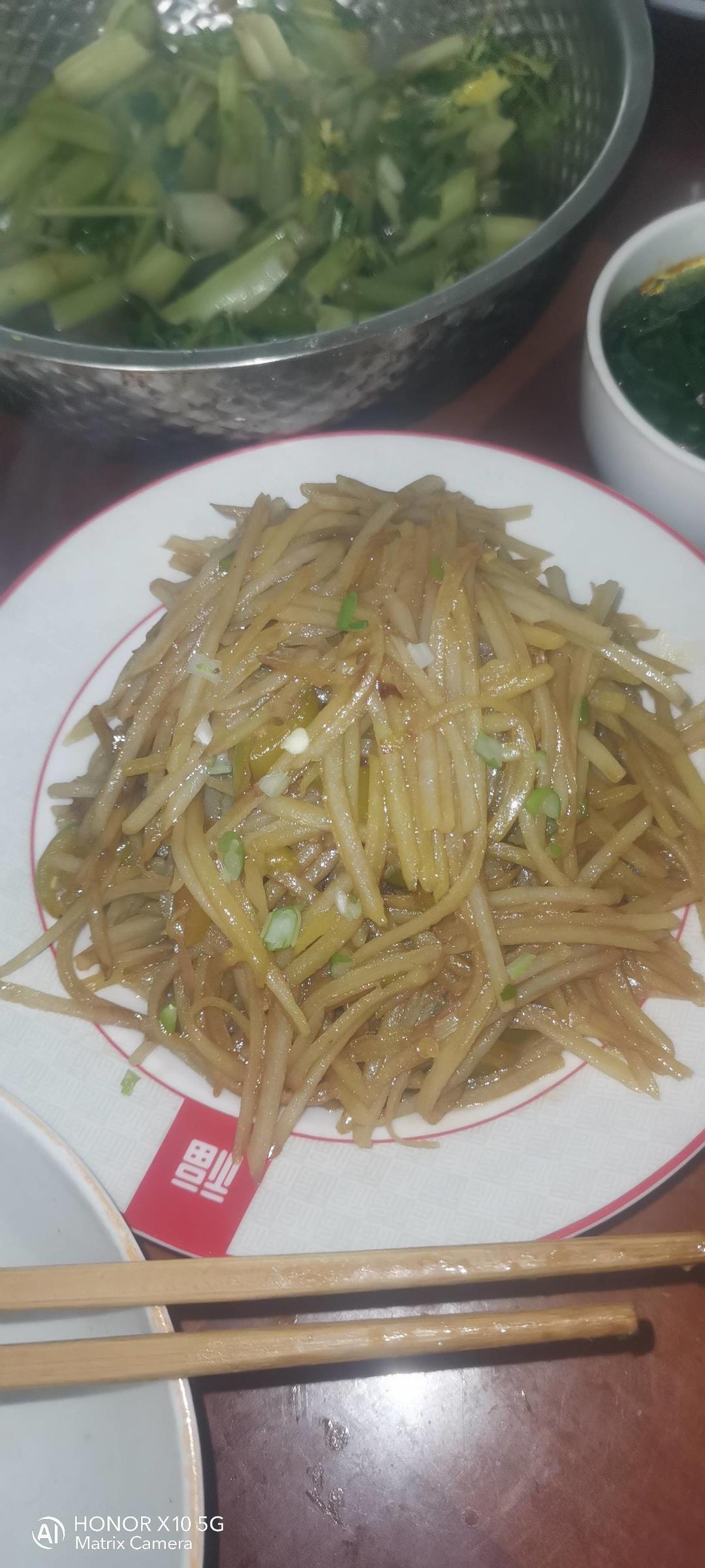 酸辣土豆丝的家常做法 超级下饭