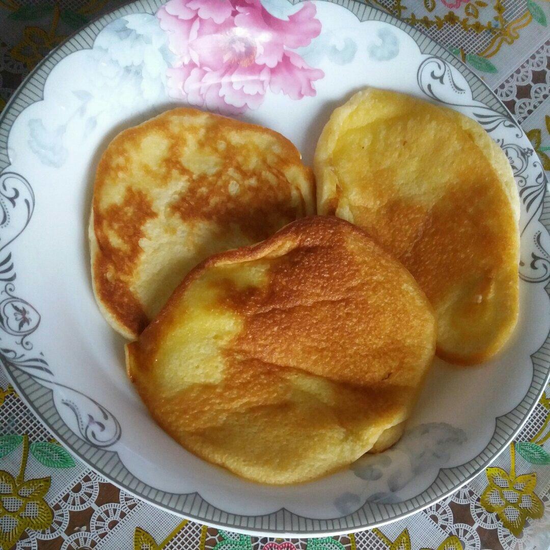 不用烤箱 15分钟无油低糖的舒芙蕾蛋糕松饼 🥞 蓬松绵软