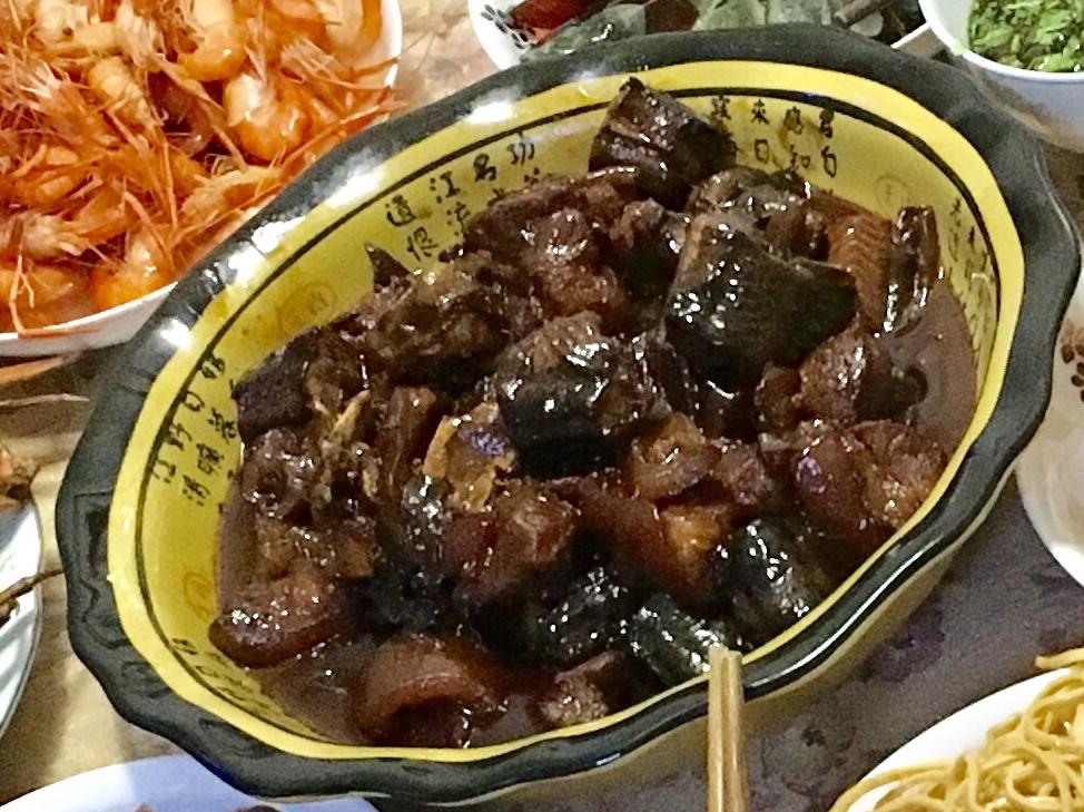 五花肉烧长鱼