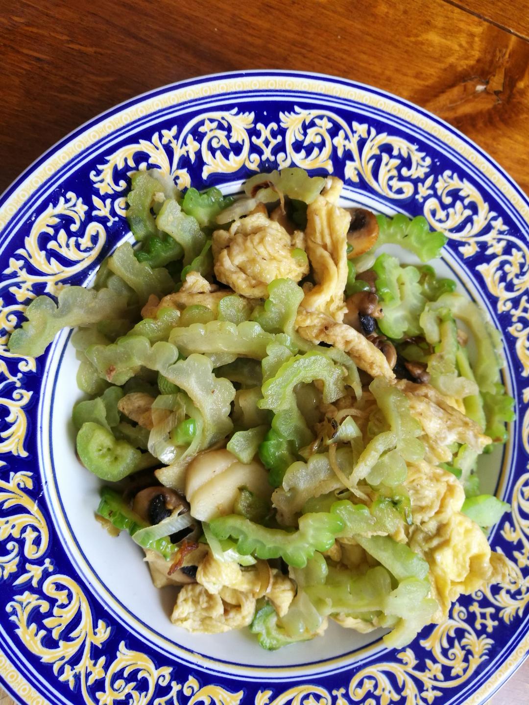 苦瓜炒蛋（清火菜）