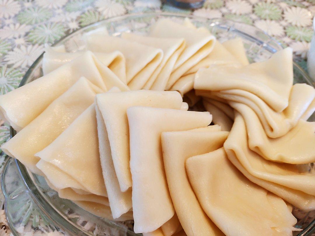 春饼   轻松一次做出十几张的春饼皮