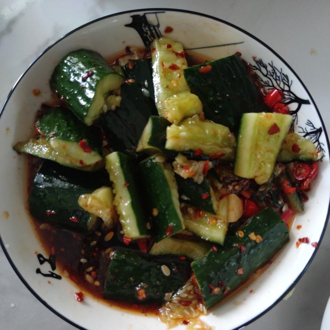 万能调料汁拍黄瓜太绝了