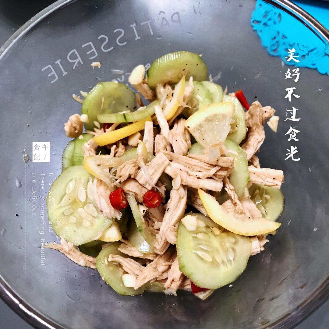 凉拌柠檬鸡丝