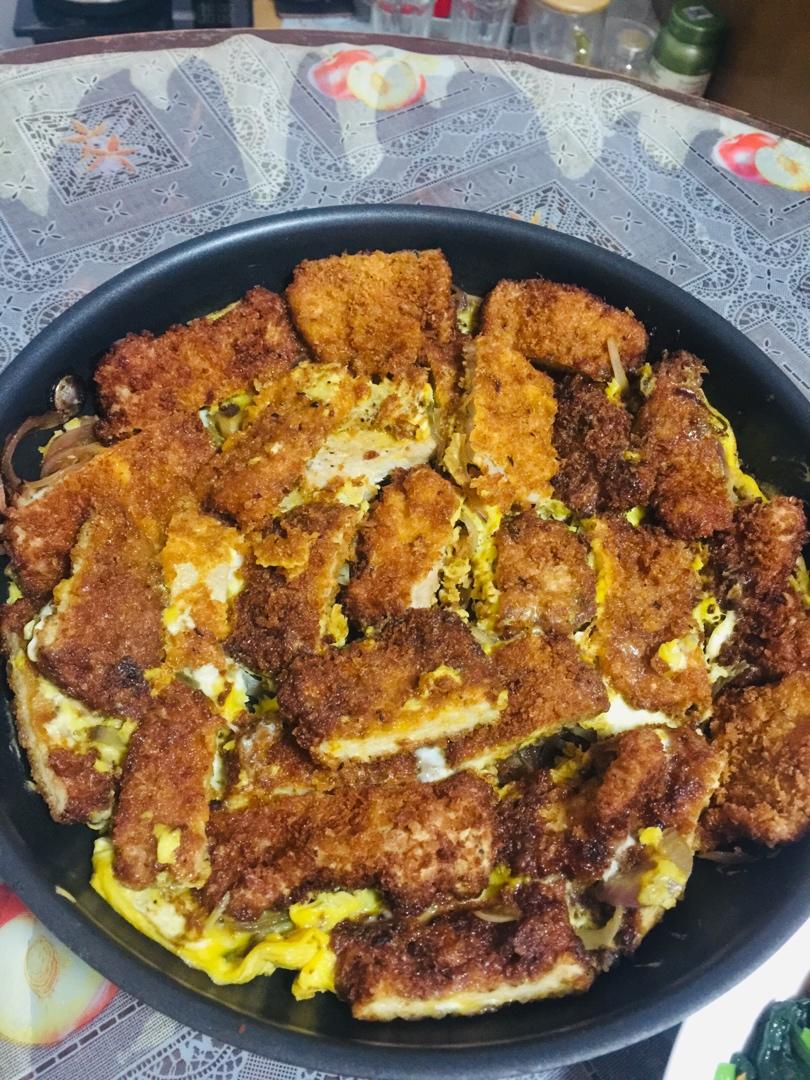 日式猪排饭 | 鲜美嫩滑蛋液包裹香酥猪排