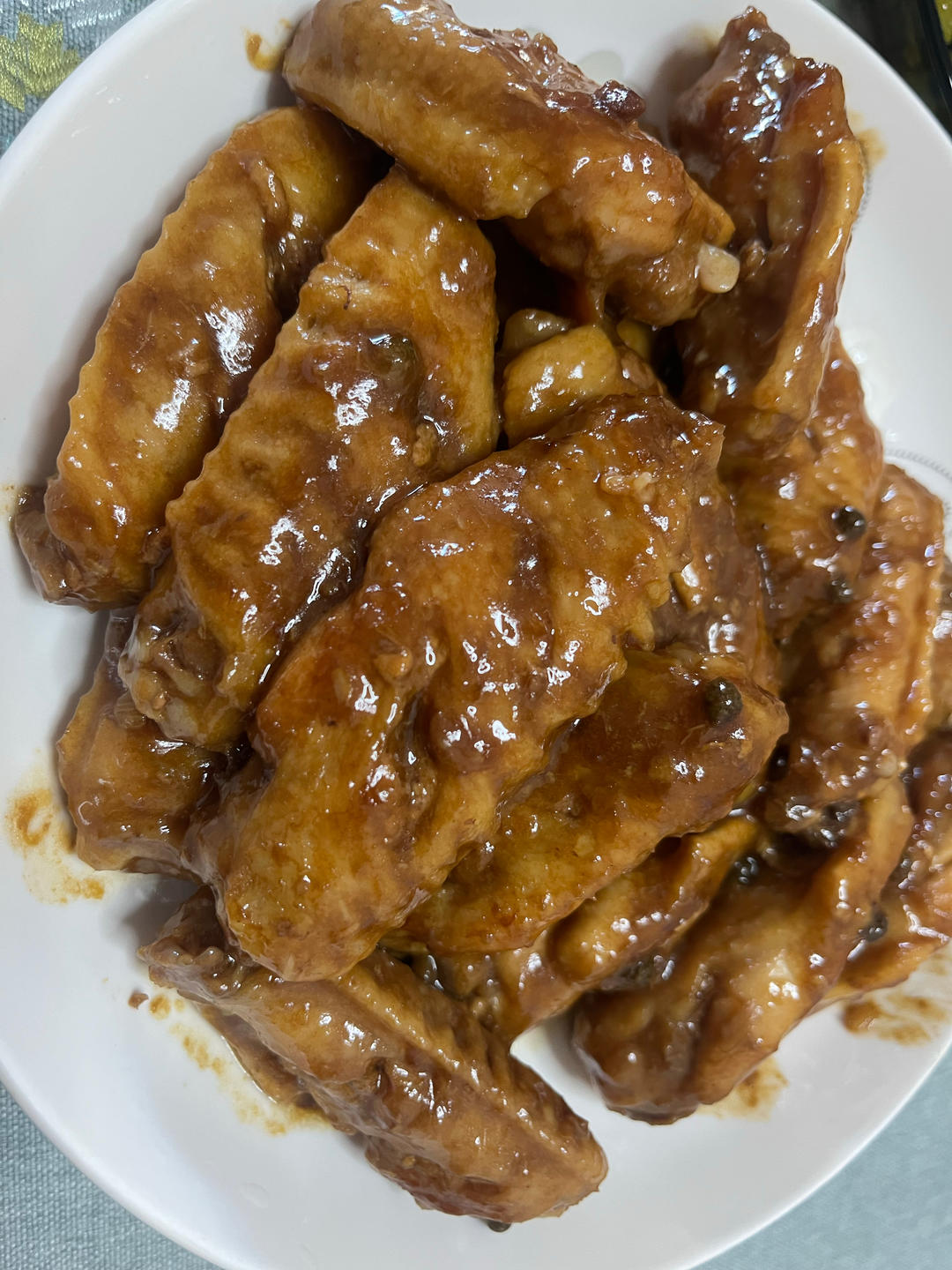 妈妈家的味道，吃了停不下来的红烧鸡翅