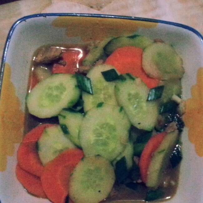 胡萝卜青瓜炒肉片