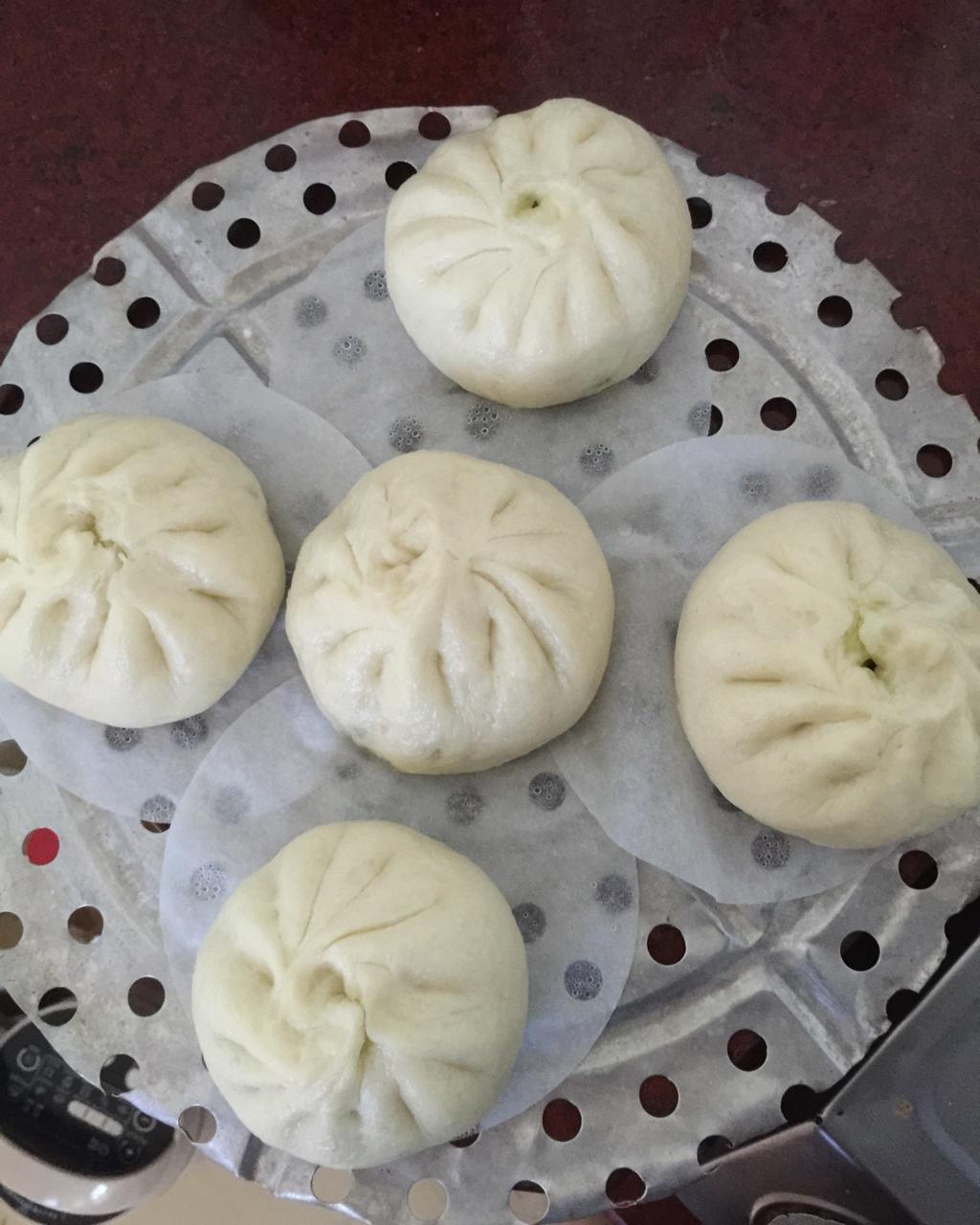 菜包子