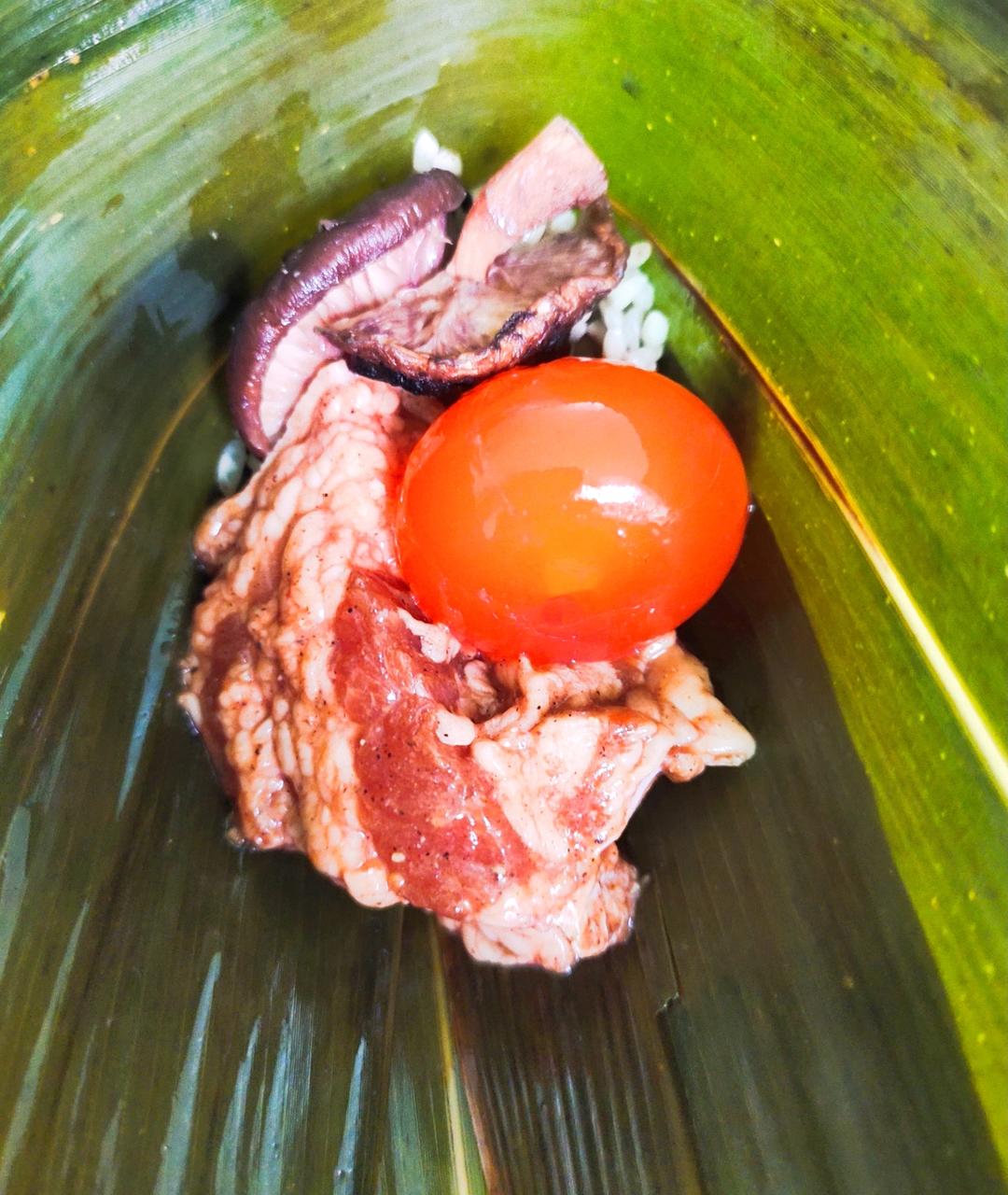 咸蛋黄肉粽
