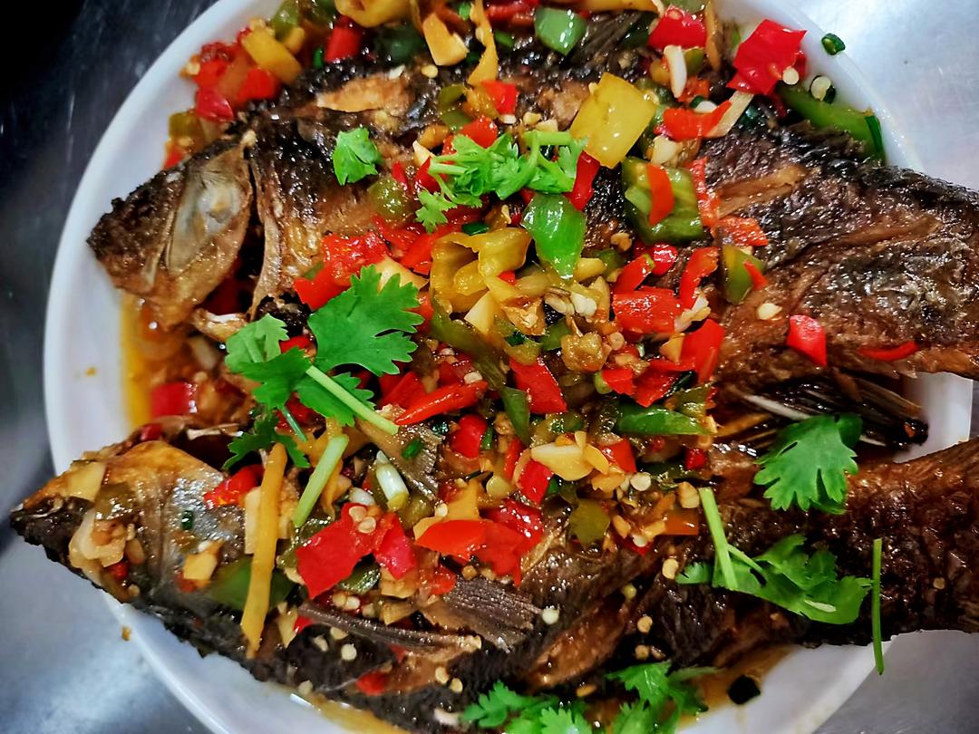 鲫鱼的10种做法，家常菜也能吃出花样