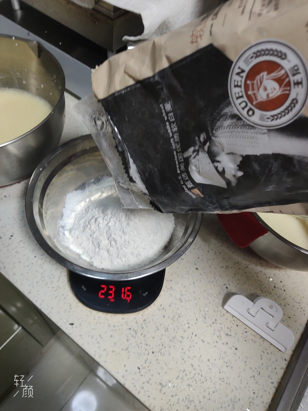 超好吃的脆皮蛋卷——奶味浓郁，又香又脆，甜而不腻(蛋卷机配方)的做法 步骤6
