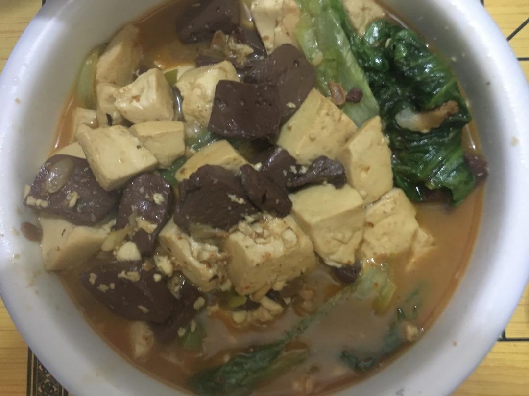 鸭血豆腐