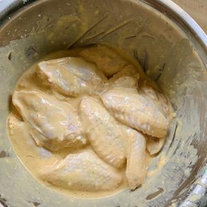 蜂蜜黄油炸鸡+韩式辣酱炸鸡的做法 步骤2