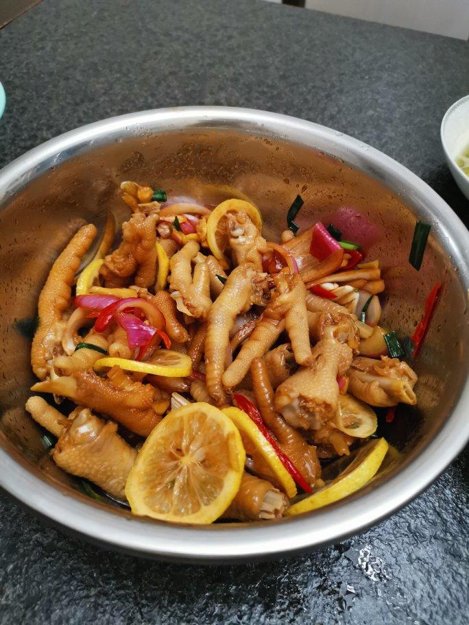 【柠檬酸辣鸡爪】自制超级无敌美味的网红鸡爪