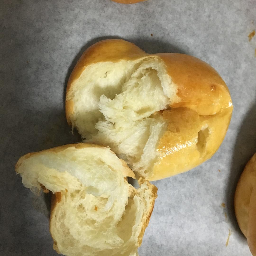 新手面包(无需称,黄油)超简单一次发酵植物油版