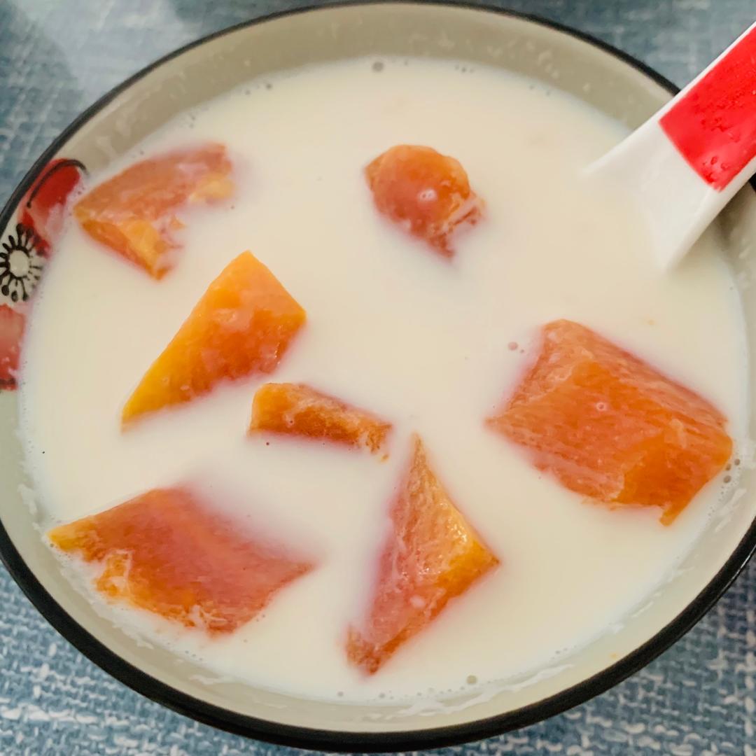 木瓜炖牛奶