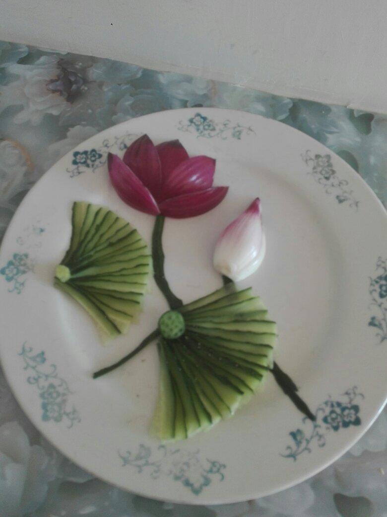 吉祥如意mqzc做的简单美丽的盘饰9冷拼洋葱荷花