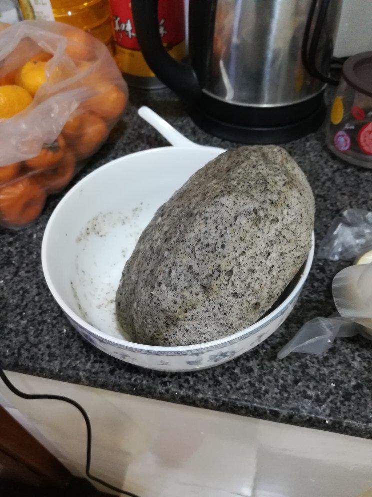 极简黑芝麻发糕