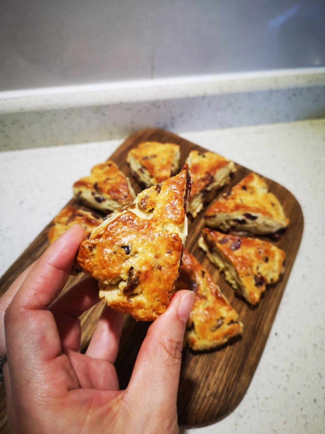 完胜星巴克的超美味酥脆司康 super easy crunched scone