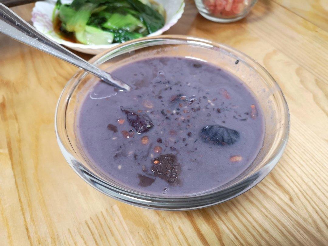 豆浆杂粮粥（别名：回归正轨粥）丨健康·三餐