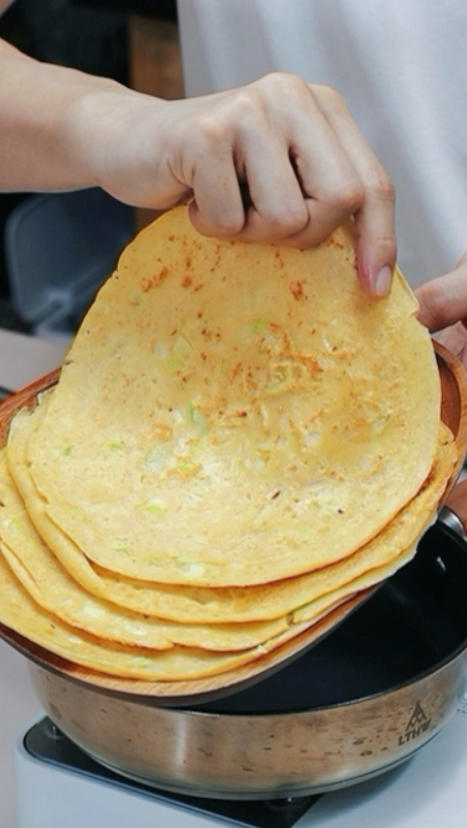 鸡蛋水饼