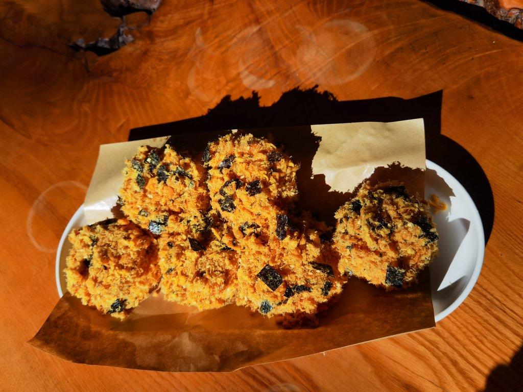 美味海苔肉松小贝